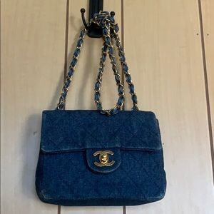 Vintage RARE chanel crossbody bag